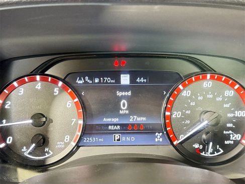 Used 2024 Nissan Frontier PRO-4X w/ Technology Package image 18