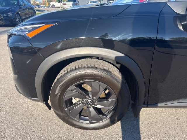 Certified 2026 Nissan Rogue SV w/ Cold Weather Package AWD/4WD image 11