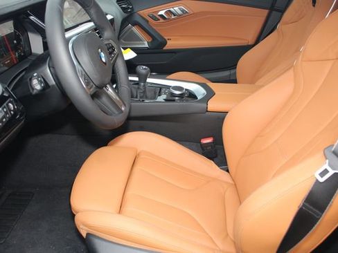 New 2026 BMW Z4 M40i image 17