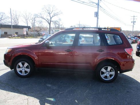 Used 2012 Subaru Forester 2.5X w/ Alloy Wheel Pkg image 6