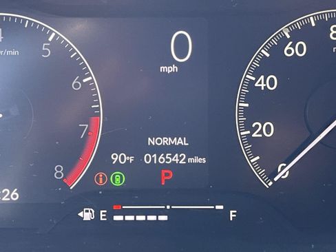 Used 2023 Honda Civic Sport image 8