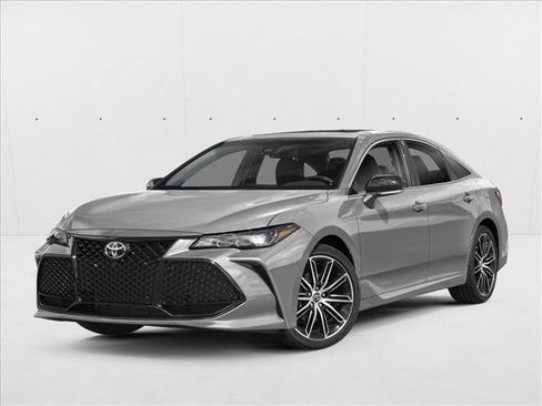 Used 2019 Toyota Avalon XSE w/ All Weather Liner Package FWD image 1