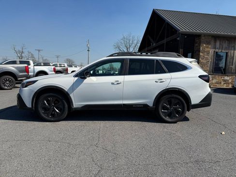 Used 2020 Subaru Outback Onyx Edition XT w/ Popular Package #2 image 3