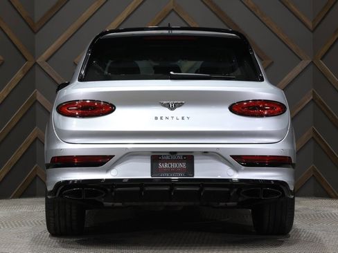 Used 2022 Bentley Bentayga image 10