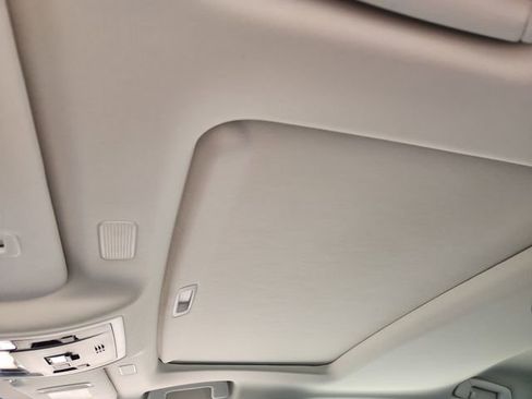 Used 2025 Lexus ES 350 w/ Premium Package FWD image 26