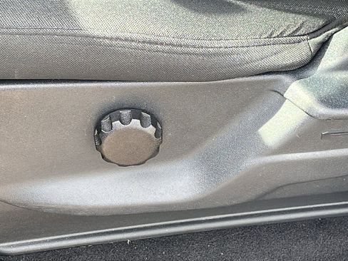 Used 2023 Ford F150 XL image 11