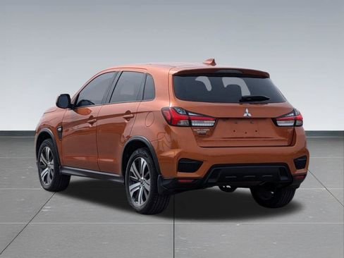 Used 2021 Mitsubishi Outlander Sport ES FWD image 3