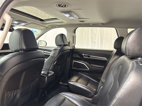 Used 2022 Kia Telluride S image 14