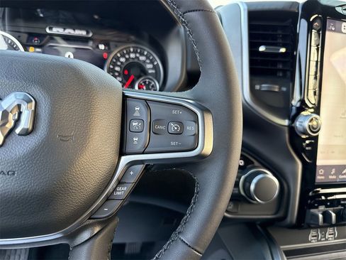New 2026 RAM 1500 4x4 Crew Cab image 15