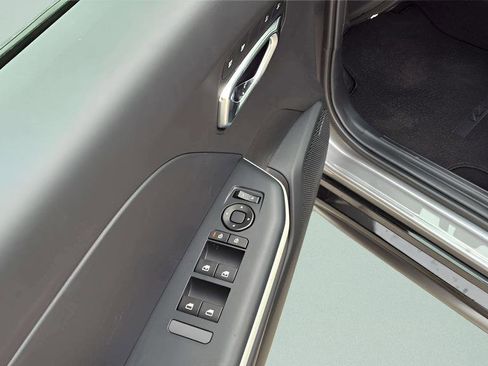 New 2025 Kia K4 GT-Line Turbo w/ GT-Line Premium Package FWD image 24