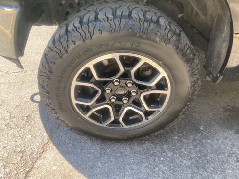 Used 2020 Ford F150 XLT image 31