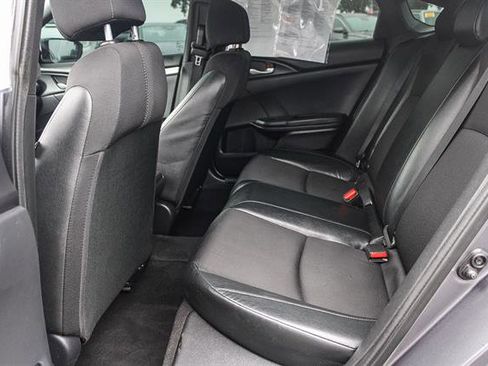 Used 2019 Honda Civic Sport image 18