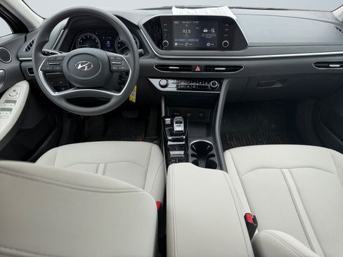 Used 2023 Hyundai Sonata SE image 12
