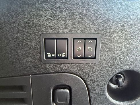 Used 2016 Chevrolet Tahoe LTZ image 41