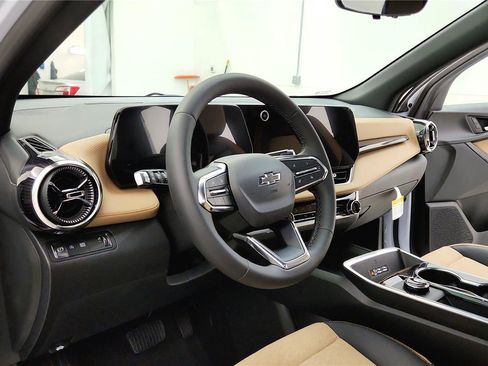 New 2026 Chevrolet Equinox ACTIV FWD image 22