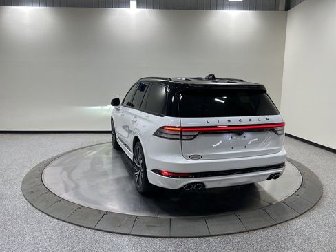 New 2026 Lincoln Aviator Black Label AWD/4WD image 8
