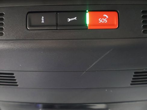 Used 2025 Volkswagen Jetta Sport image 11