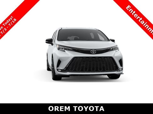 New 2026 Toyota Sienna XSE FWD image 16