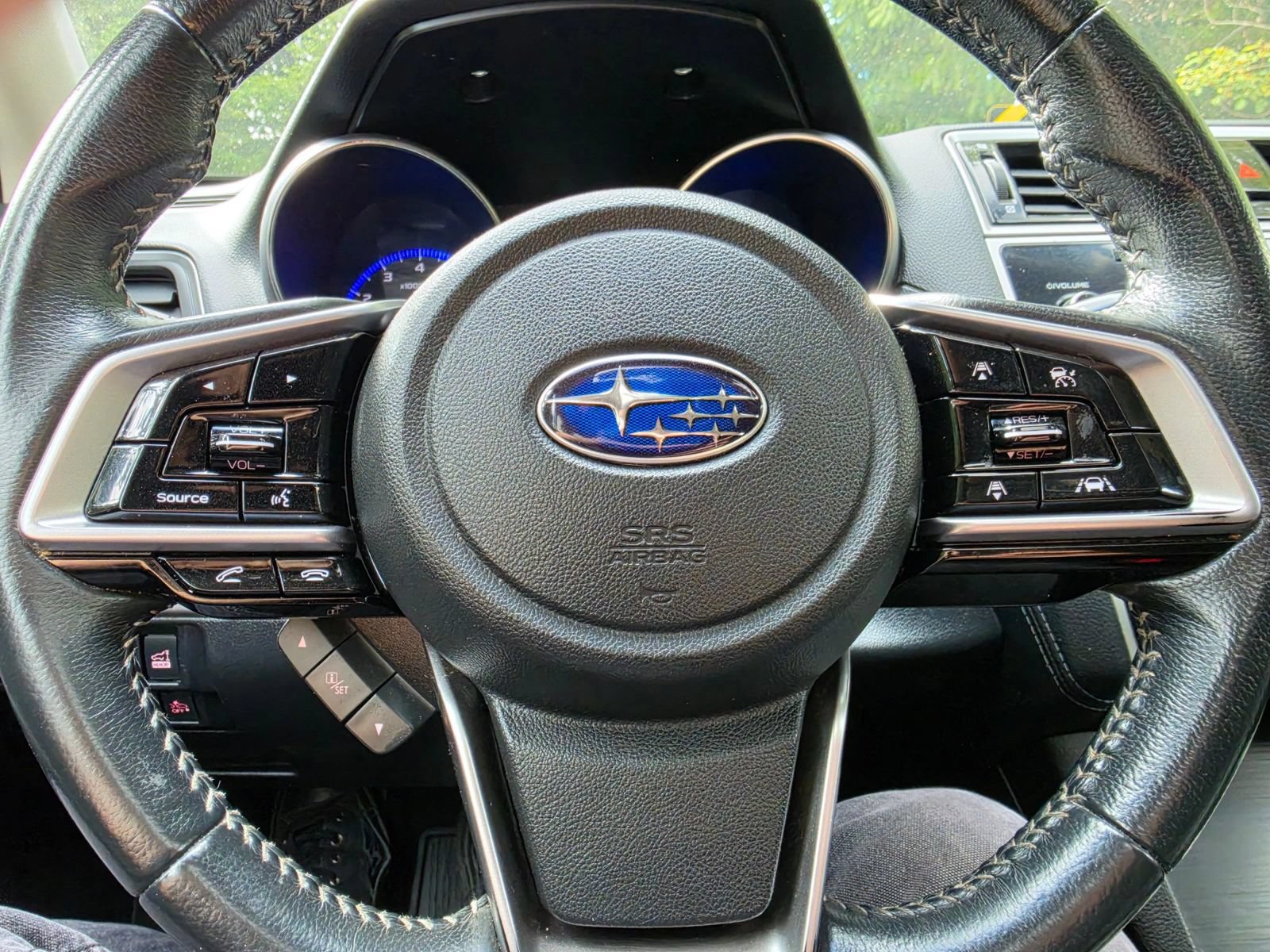 Used 2018 Subaru Outback 2.5i Limited w/ 50th Anniversary Edition AWD/4WD image 23