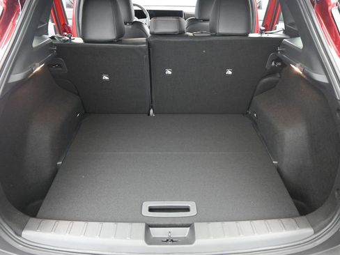 New 2026 Nissan Kicks SR image 16