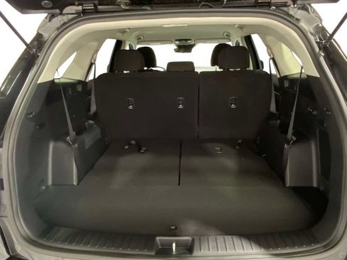 New 2026 Kia Sorento LX FWD image 8