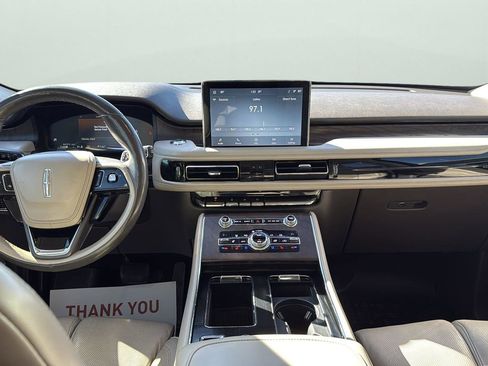Used 2020 Lincoln Aviator Reserve w/ Equipment Group 202A image 19