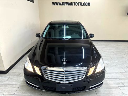 Used 2013 Mercedes-Benz E 350 BlueTEC Sedan image 6