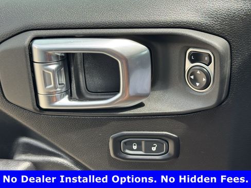 Used 2025 Jeep Wrangler Unlimited Sport AWD/4WD image 22