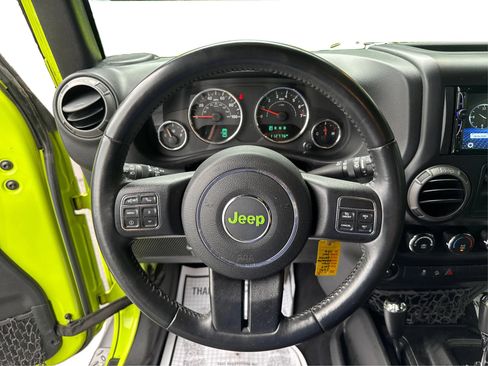 Used 2017 Jeep Wrangler Sport w/ Quick Order Package 24S AWD/4WD image 21