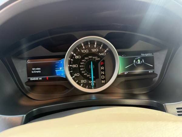 Used 2015 Ford Explorer XLT w/ Equipment Group 202A FWD image 6