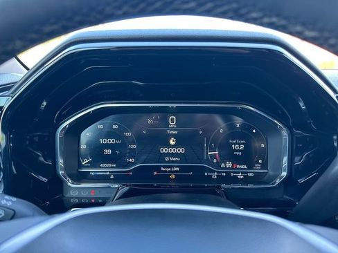 Used 2025 GMC Sierra 1500 SLT image 26