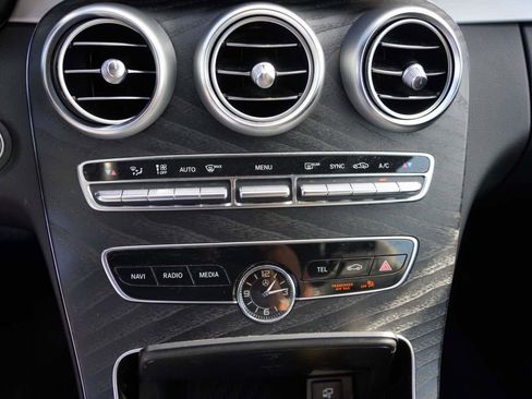Used 2021 Mercedes-Benz C 300 Cabriolet image 19