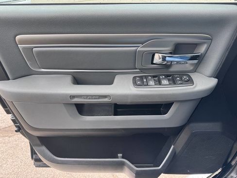 Used 2014 RAM 1500 Big Horn image 17