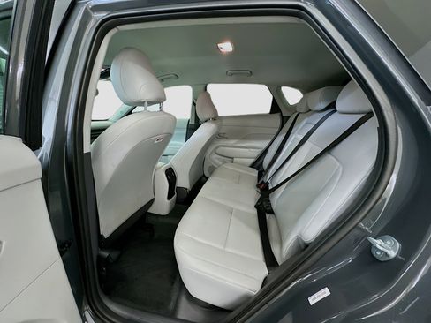 Used 2025 Hyundai Kona SEL image 29