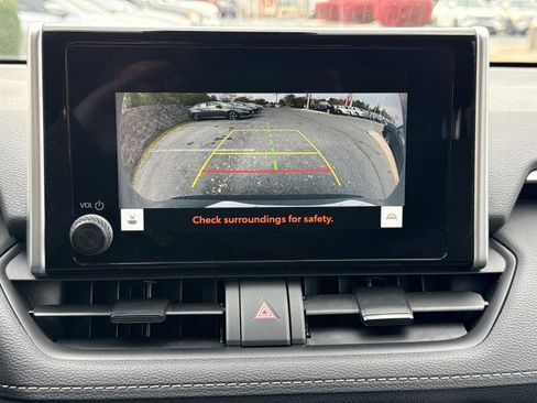 Used 2024 Toyota RAV4 XLE image 10