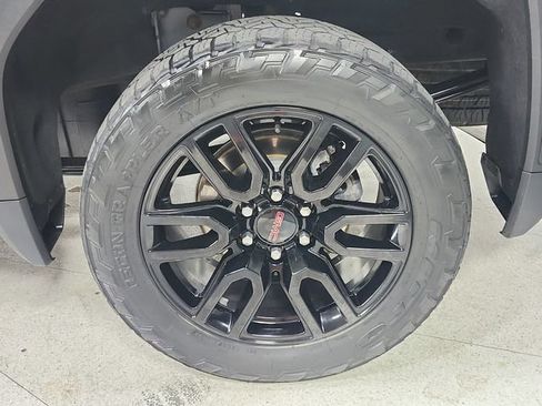 Used 2024 GMC Sierra 1500 Elevation w/ Elevation Premium Package AWD/4WD image 46