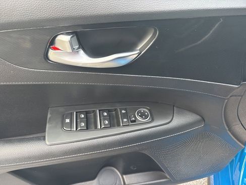 Used 2023 Kia Forte GT-Line FWD image 4