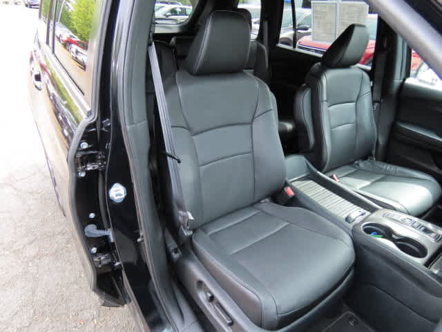 Certified 2023 Honda Passport EX-L image 16