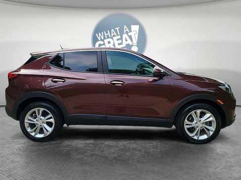 Used 2023 Buick Encore GX Preferred w/ Cold Weather Comfort Package FWD image 2