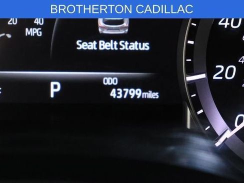 Used 2022 Toyota Highlander XLE AWD/4WD image 18
