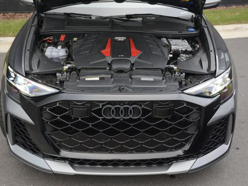 Used 2025 Audi RS Q8 performance AWD/4WD image 38
