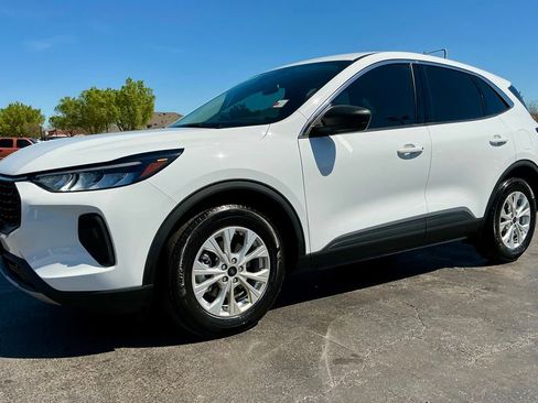 Used 2024 Ford Escape Active w/ Tech Pack #1 FWD image 7