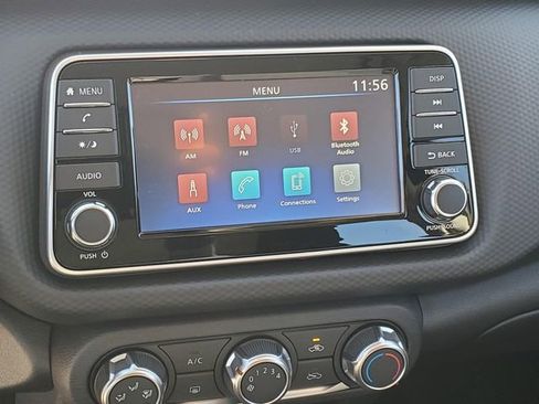 Certified 2025 Nissan Kicks Play S image 27