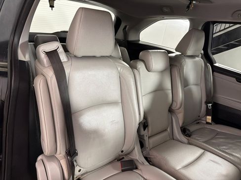 Used 2019 Honda Odyssey EX-L image 24