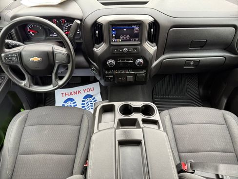 Used 2023 Chevrolet Silverado 1500 Custom image 11