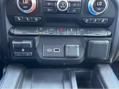 Used 2020 GMC Sierra 1500 SLT w/ SLT Premium Package RWD image 21