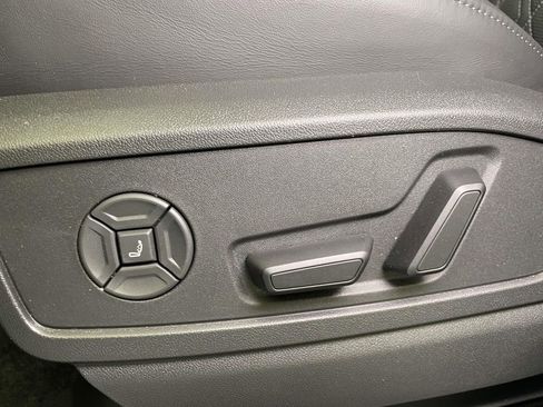 New 2026 Audi SQ5 Premium Plus AWD/4WD image 17