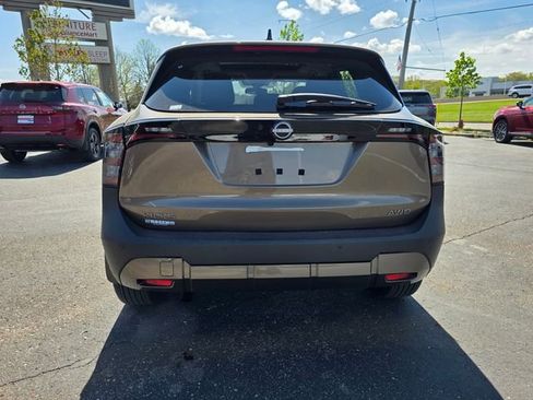 New 2026 Nissan Kicks SV w/ SV Premium Package AWD/4WD image 29