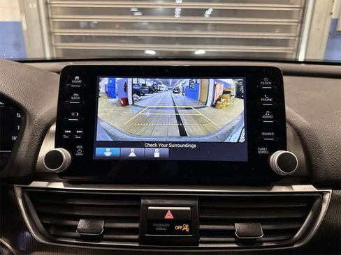 Used 2022 Honda Accord Sport image 24