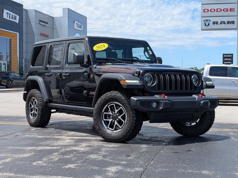 Used 2024 Jeep Wrangler Unlimited Rubicon AWD/4WD image 4